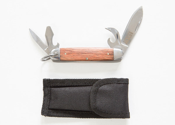 A FEW POINTS AND TIPS ABOUT POCKET KNIFE SAFETY
