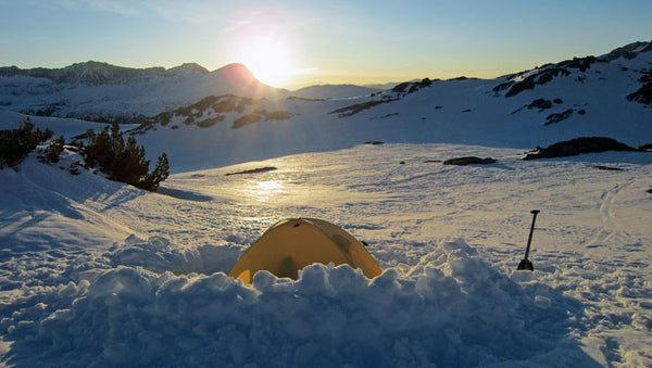 8 CAMPING HACKS FOR COOL WEATHER CAMPING